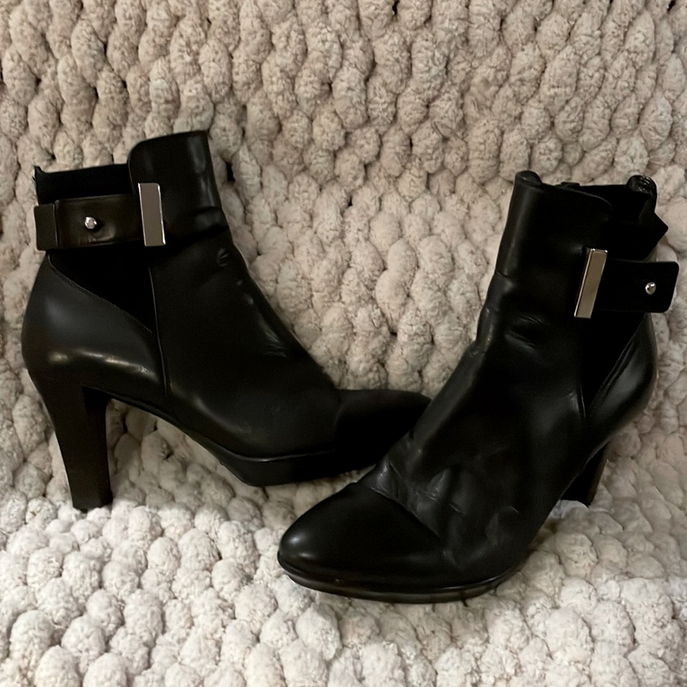 Aquatalia platform booties